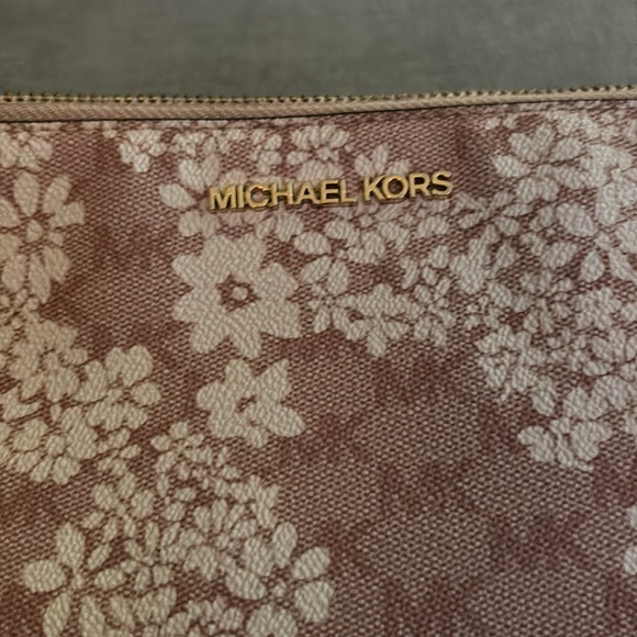 Michael Kors Pink and White Wristlet - Picture 5 of 5